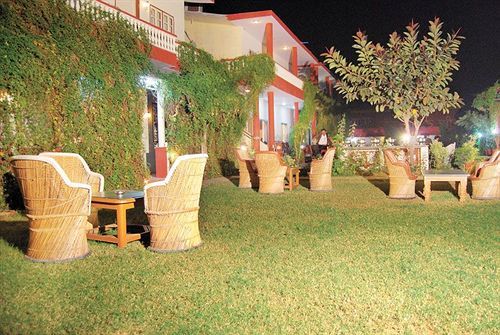 Tiger Safari Resort Sawai Madhopur Eksteriør billede
